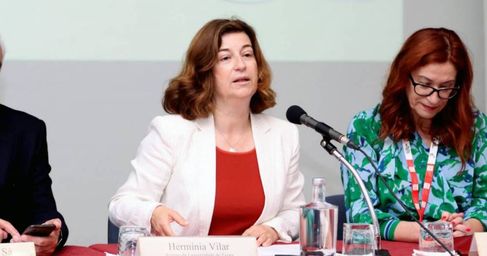 Hermínia Vilar, Reitora da Universidade de Évora